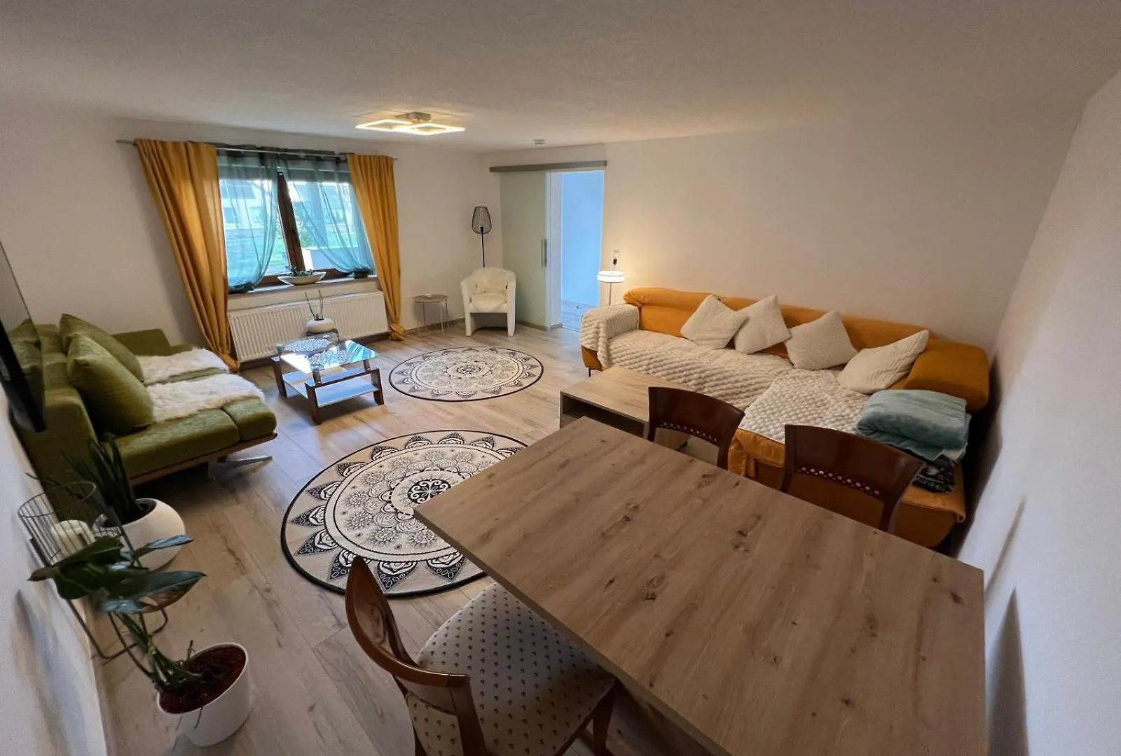 דירה Top Wohnung In Volkach A3 Ausfahrt Top Service